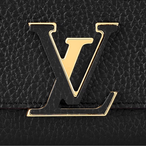Louis Vuitton Wallet - Picture 3 of 12